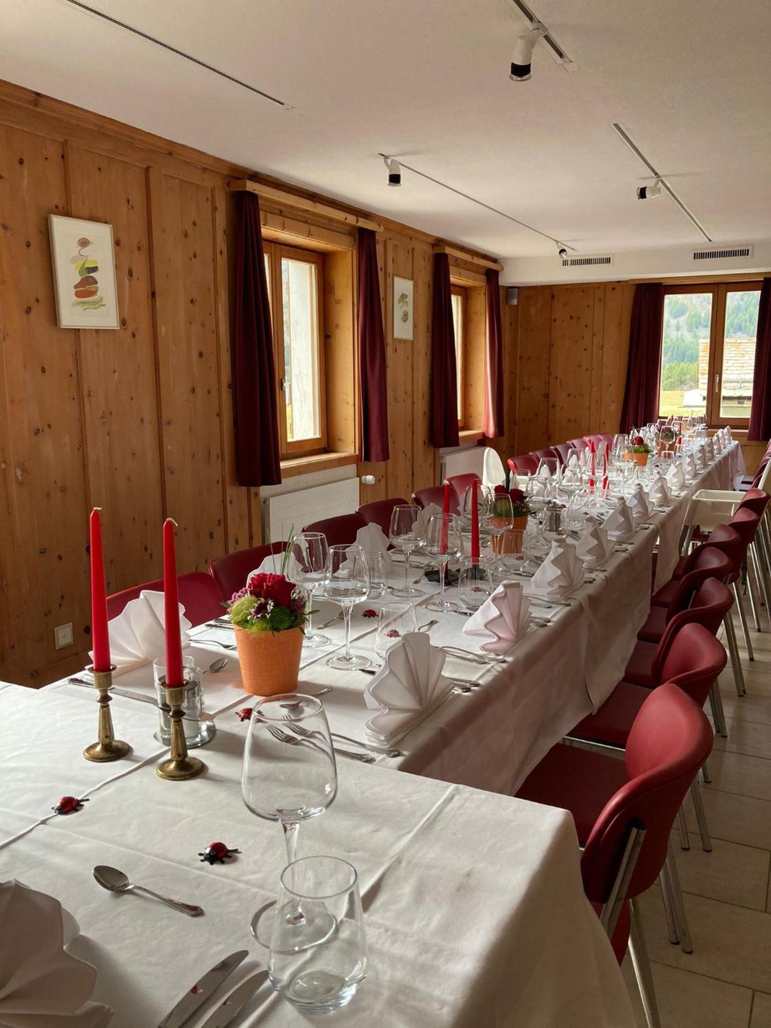 Hotel Ristorante Lagrev Maloja Esterno foto