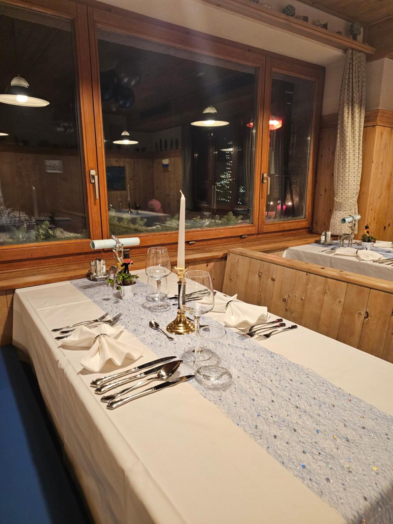 Hotel Ristorante Lagrev Maloja Esterno foto