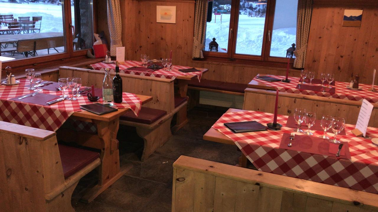 Hotel Ristorante Lagrev Maloja Esterno foto